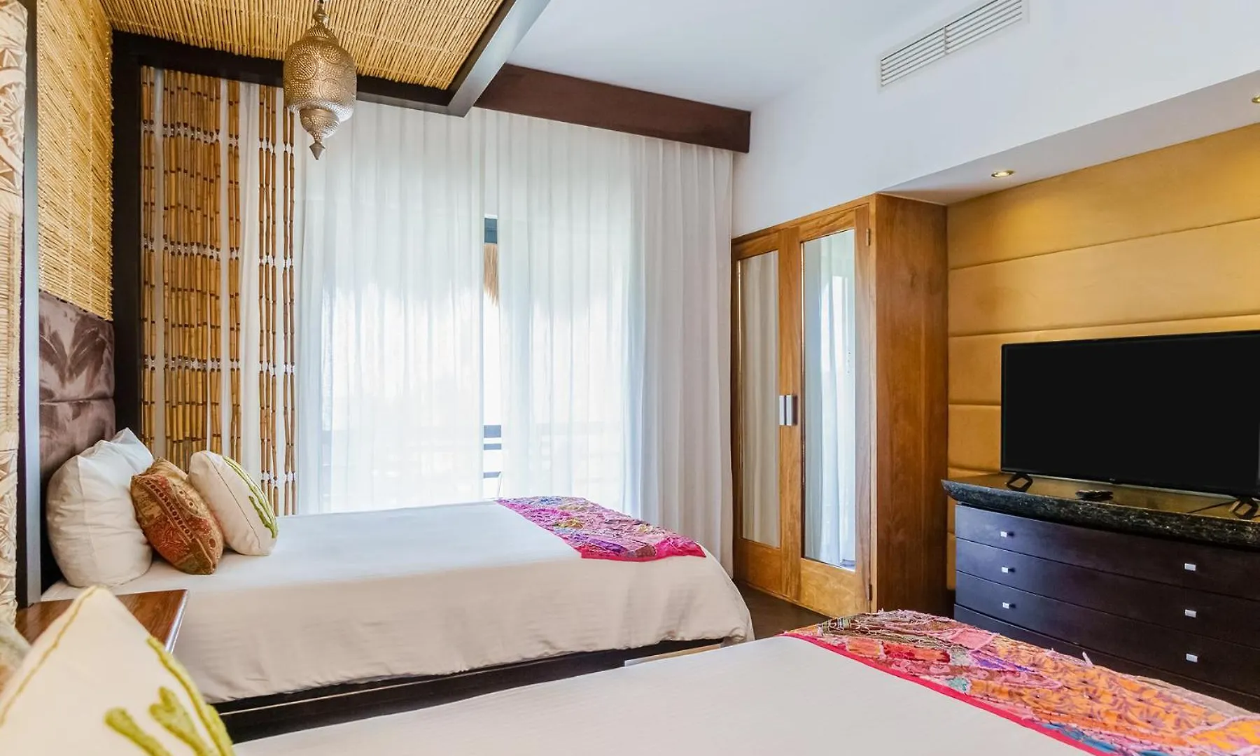 Aldea Thai By Stella Rentals プレヤデルカーメン